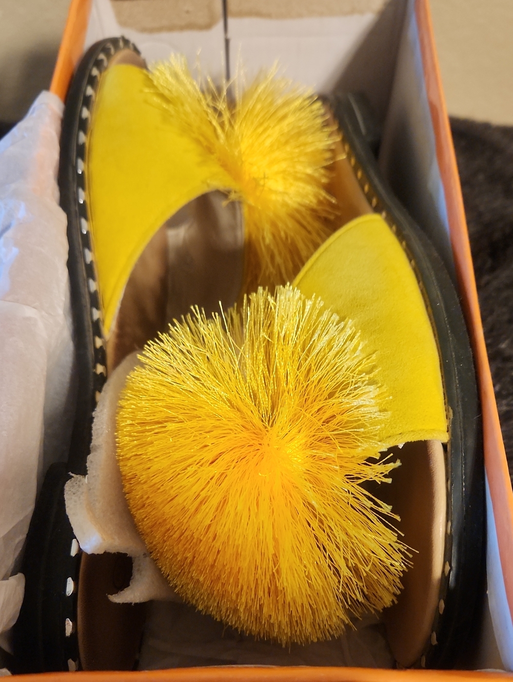 Lipstick Boutique Yellow Pom-Pom Slide